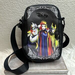 $49 🌙 Disney VILLAINS Park Bag; EXCLUSIVE! New!! Maleficent Ursula Evil Queen